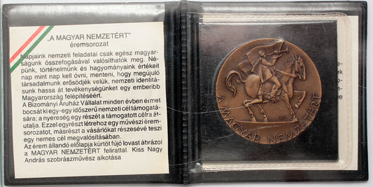 Az erdélyi menekültekért bronzérem 1989